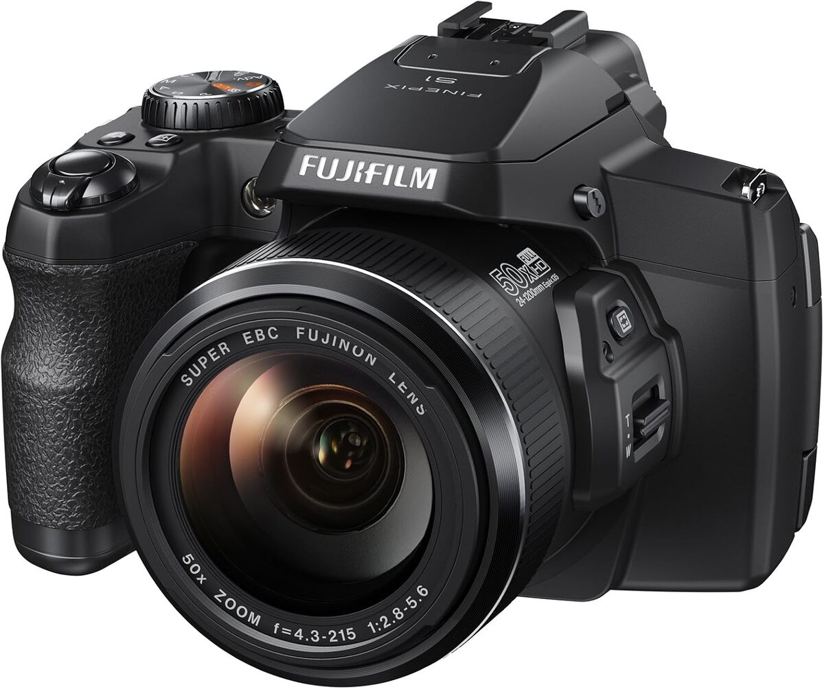 Test du bridge Fujifilm Finepix S1 : performance et polyvalence