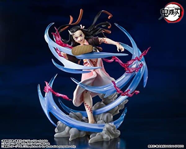 Découvrez notre analyse détaillée de la statue de collection Nezuko Kamado - demon form par Tamashii Nations : un incontournable pour les fans de Demon Slayer.