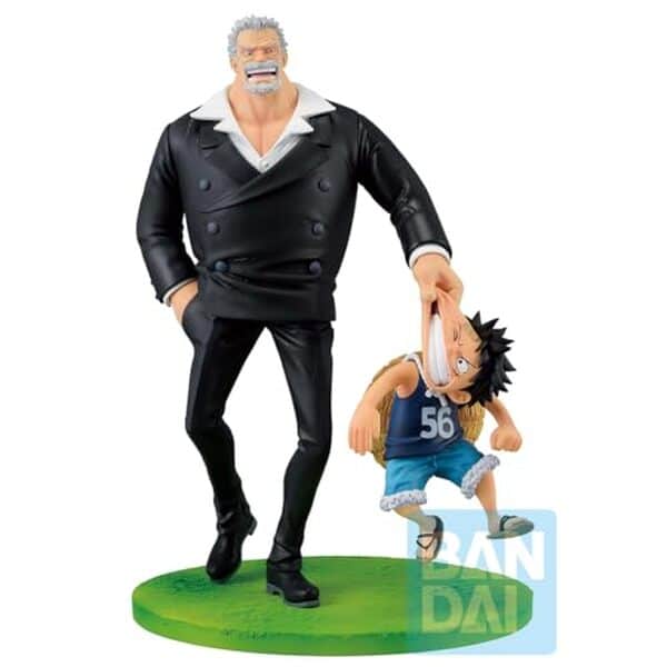 Découvrez notre avis complet sur la statue Ichibansho Luffy & Garp de Bandai : un incontournable pour les fans de One Piece, mêlant qualité et détails impressionnants  !