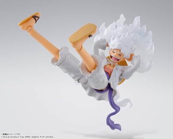 Découvrez notre critique détaillée de la figurine Monkey D. Luffy Gear5 de tamashii nations, un incontournable pour les fans d'One Piece.