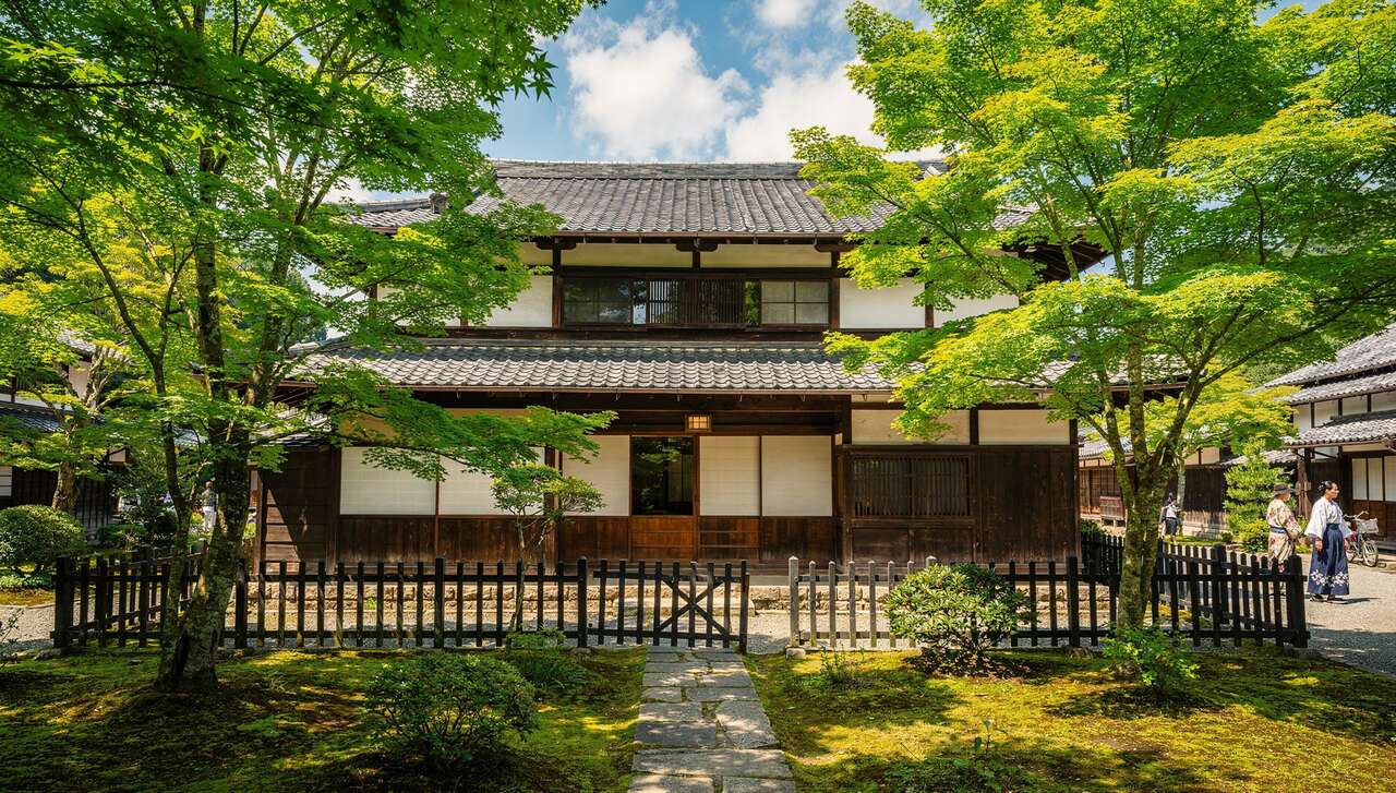 Maison Samurai Aoyagi à Kakunodate : découvrez l'histoire des samouraïs