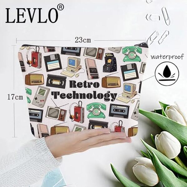 Découvrez notre avis complet sur le sac de maquillage Slayer Tanjirou de Levlo : qualité, design, prix et où l'acheter. Test détaillé et recommandations. 