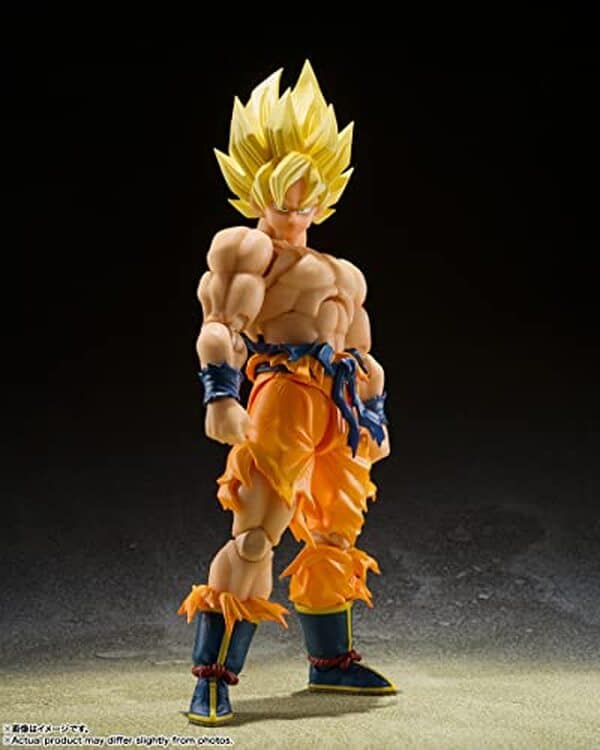 Découvrez notre test complet de la figurine Super Saiyan Son Goku Tamashii Nations : qualité, design et accessoires de cette statuette collector de référence.