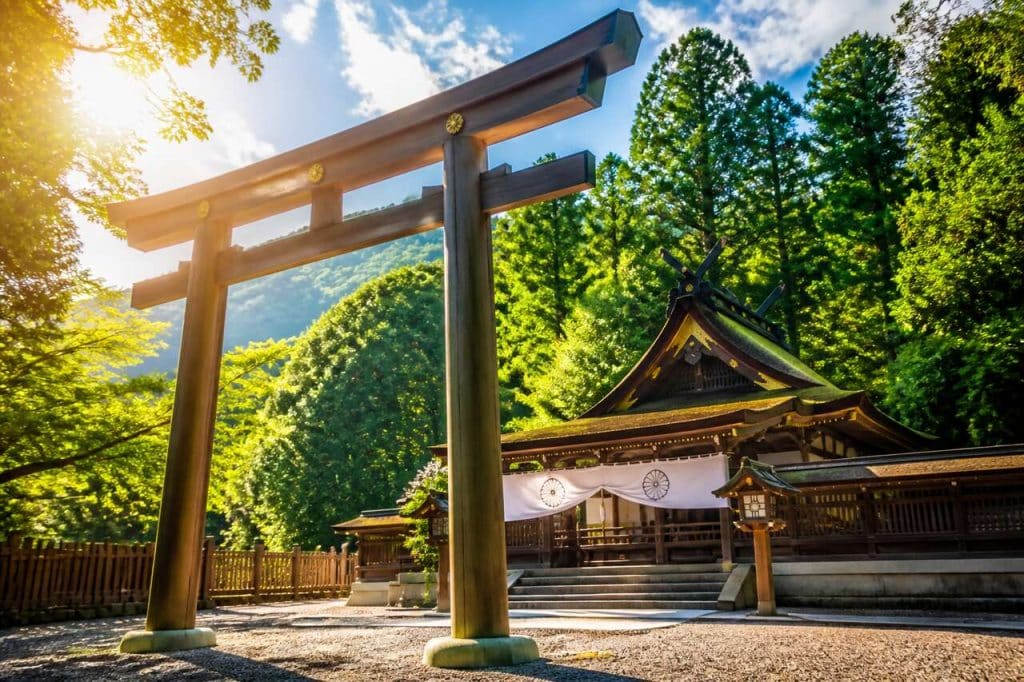 Kumano Hongu Taisha : guide de visite et spiritualité