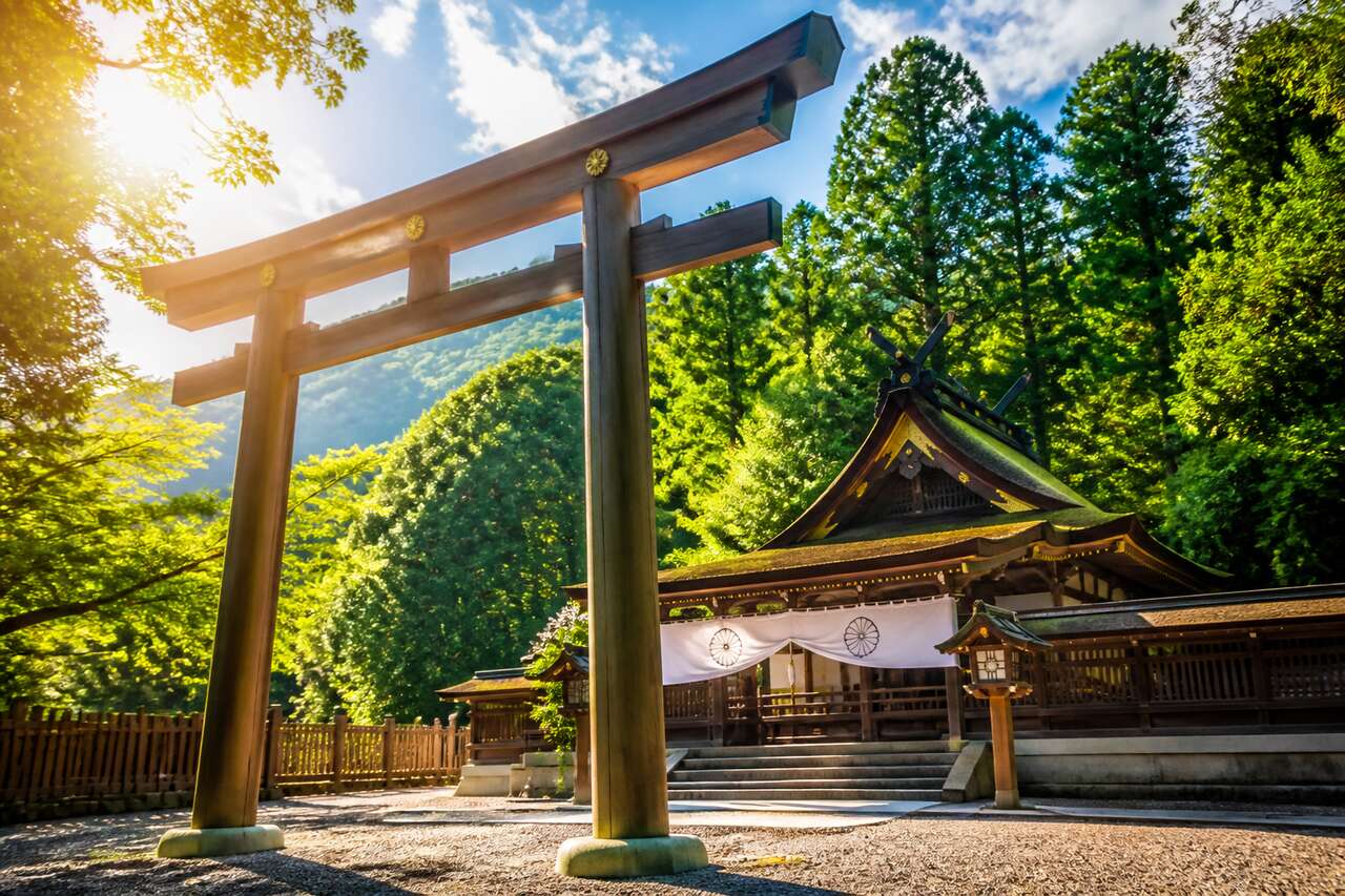 Kumano Hongu Taisha : guide de visite et spiritualité
